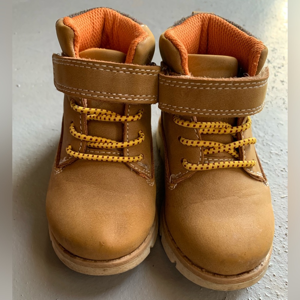 OshKosh B'gosh Tan Work Boots- Toddler Size 4